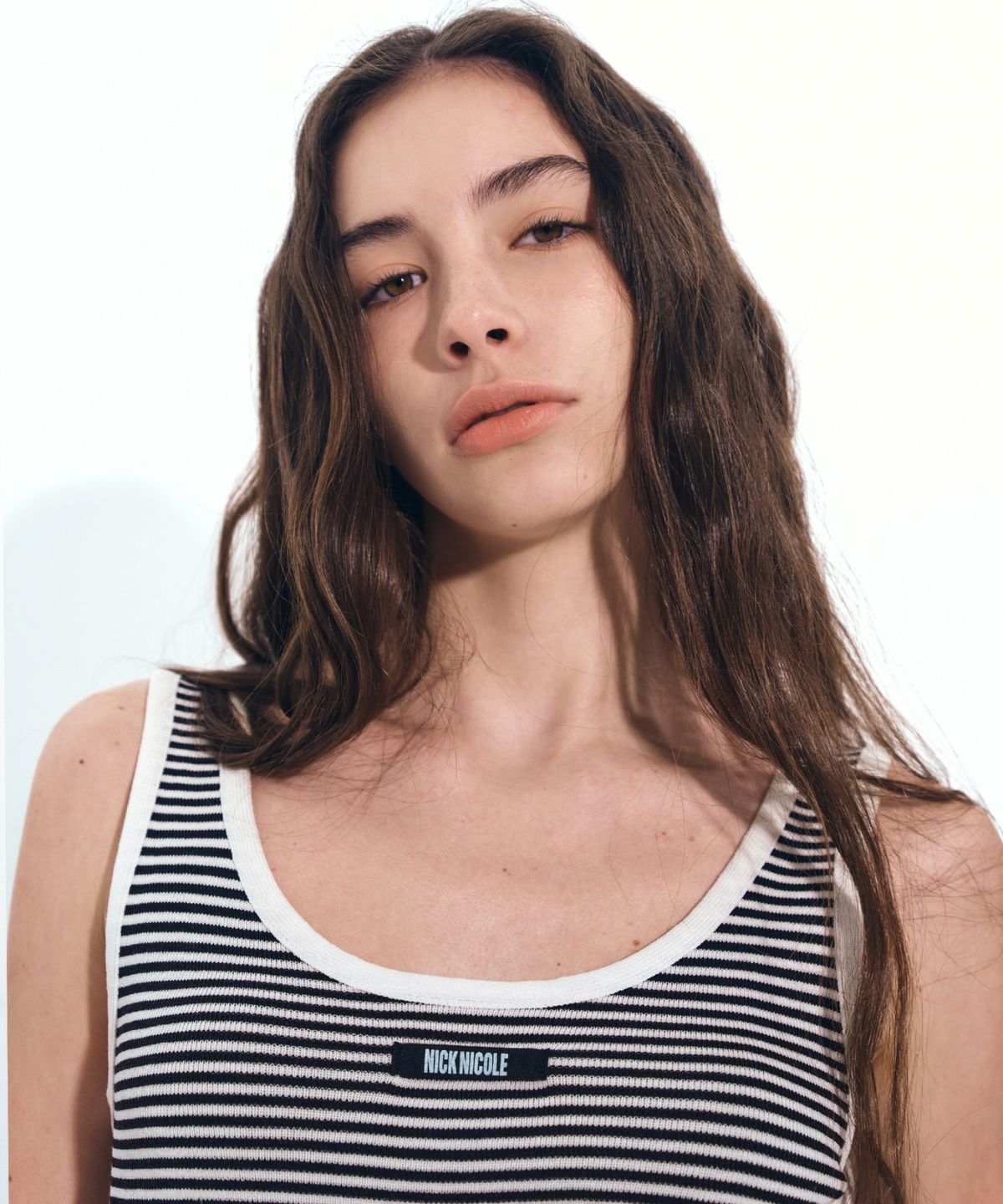 닉앤니콜(NICK&NICOLE) NICOLE MULTI FRILL SLEEVELESS TOP_BLACK STRIPE