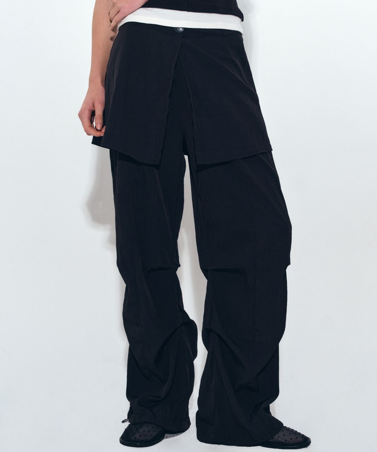 닉앤니콜(NICK&NICOLE) LAYERED SKIRT PANTS_BLACK