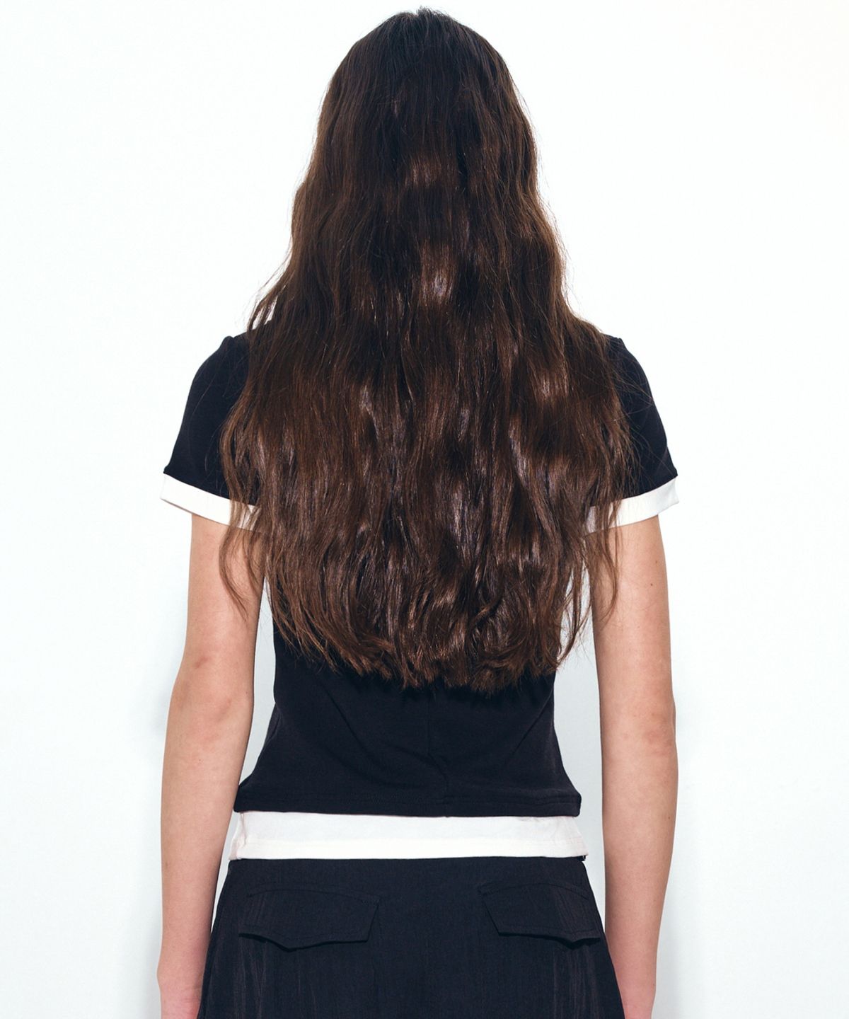 닉앤니콜(NICK&NICOLE) HALF LAYERED PINTUCK SLIM SLEEVE TOP_BLACK