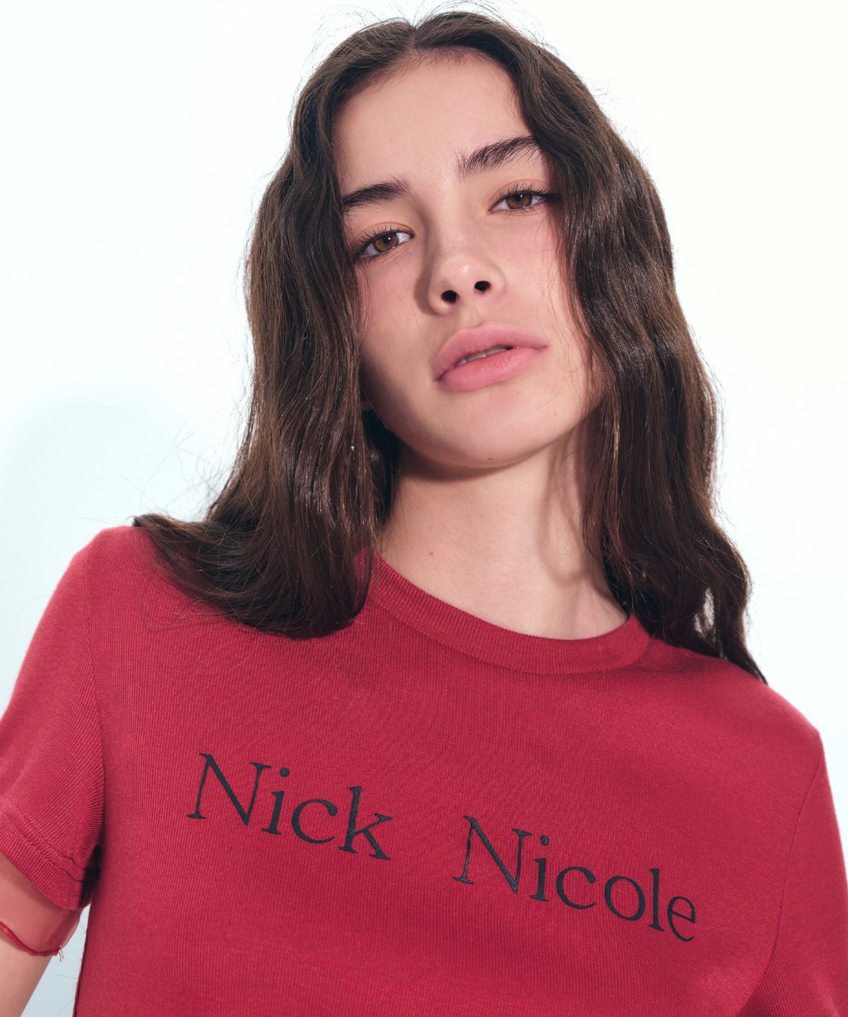 닉앤니콜(NICK&NICOLE) NICOLE SHEER LAYERED LOGO TOP_RED