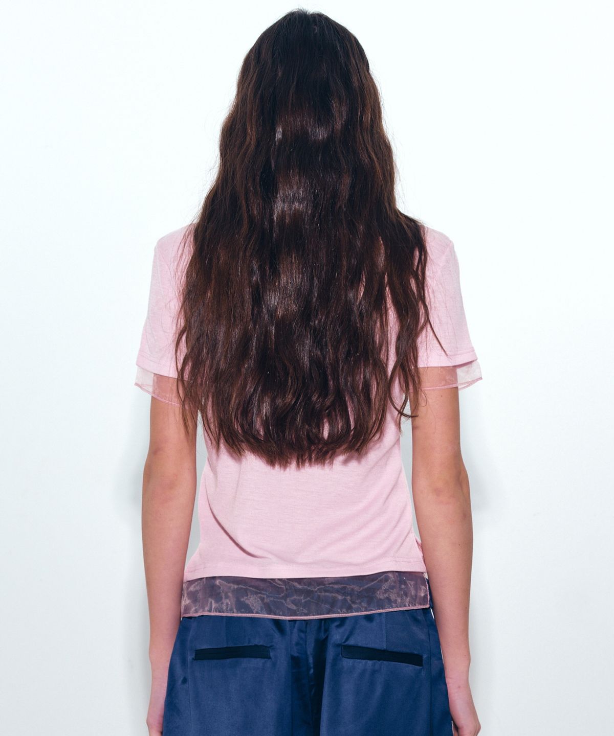 닉앤니콜(NICK&NICOLE) NICOLE SHEER LAYERED LOGO TOP_PINK