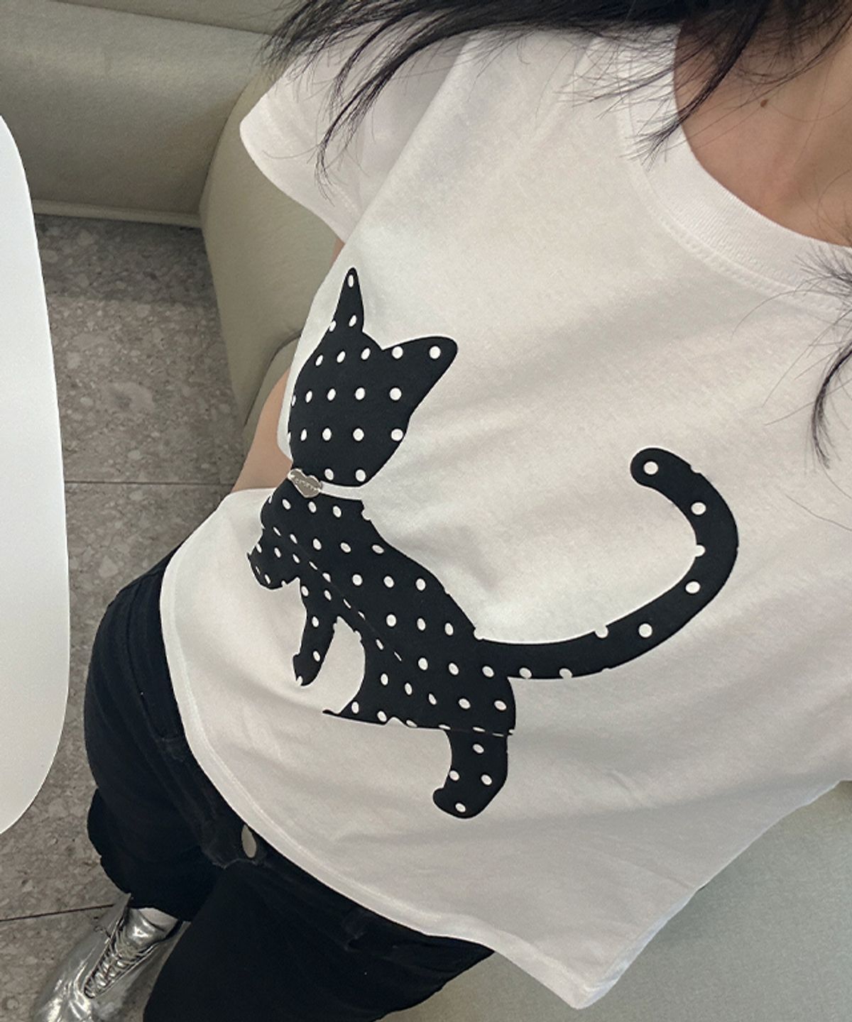 론론(RONRON) DOT CAT CROP T SHIRTS WHITE