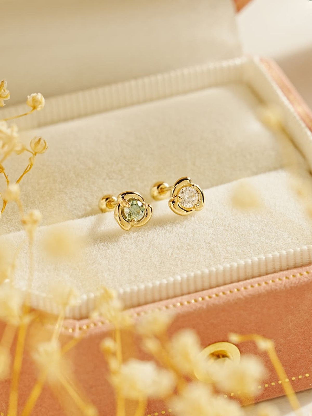 미니멀피어싱(MINIMALPIERCING) 14K 모이사나이트 다이아 로즈 피어싱 귀걸이