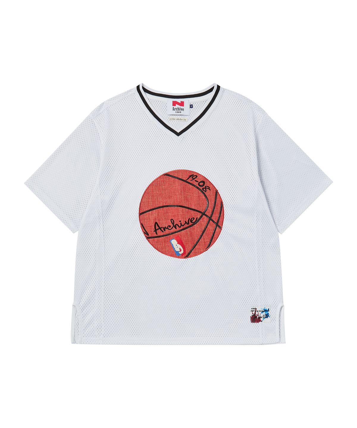 비욘드클로젯(BEYOND CLOSET) [COLLECTION LINE] 핸드 메이드 아트 피스 바스켓볼 로고 메쉬 저지 반팔 티셔츠 화이트
