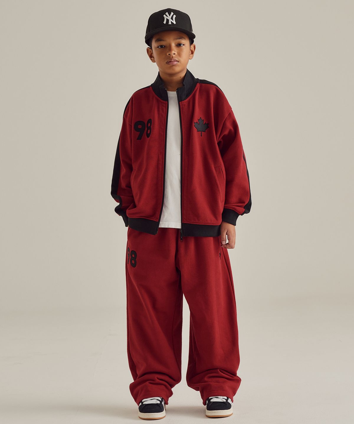 테이크이지 키즈(TAKEASY KIDS) 메이플 라인 스웻 팬츠 (마룬)