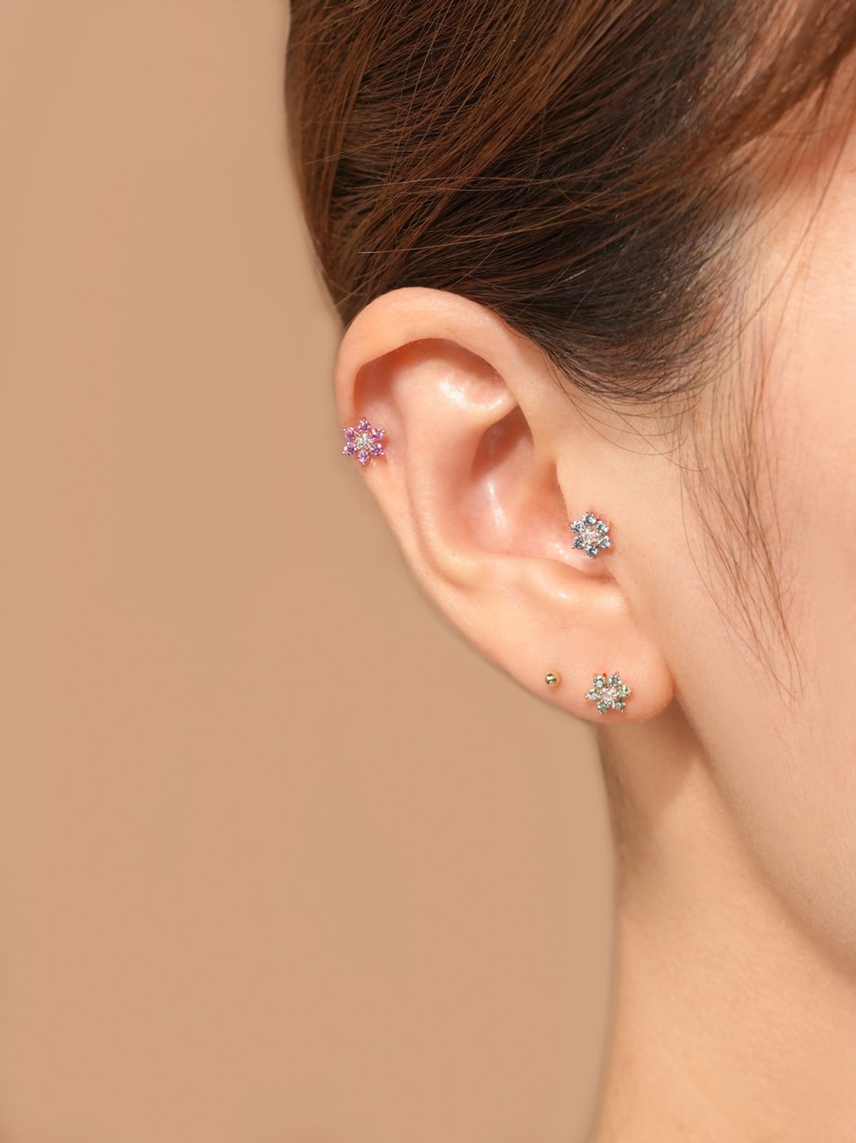 미니멀피어싱(MINIMALPIERCING) [0.8mm]14K 인터널 모이사나이트 다이아 컬러 러블리 플라워 라블렛 피어싱 귀걸이