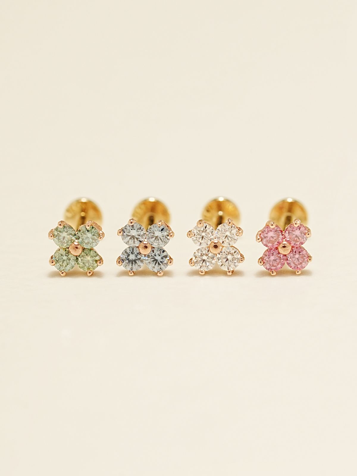 미니멀피어싱(MINIMALPIERCING) [0.8mm]14K 인터널 모이사나이트 다이아 네잎 꽃잎 라블렛 피어싱 귀걸이