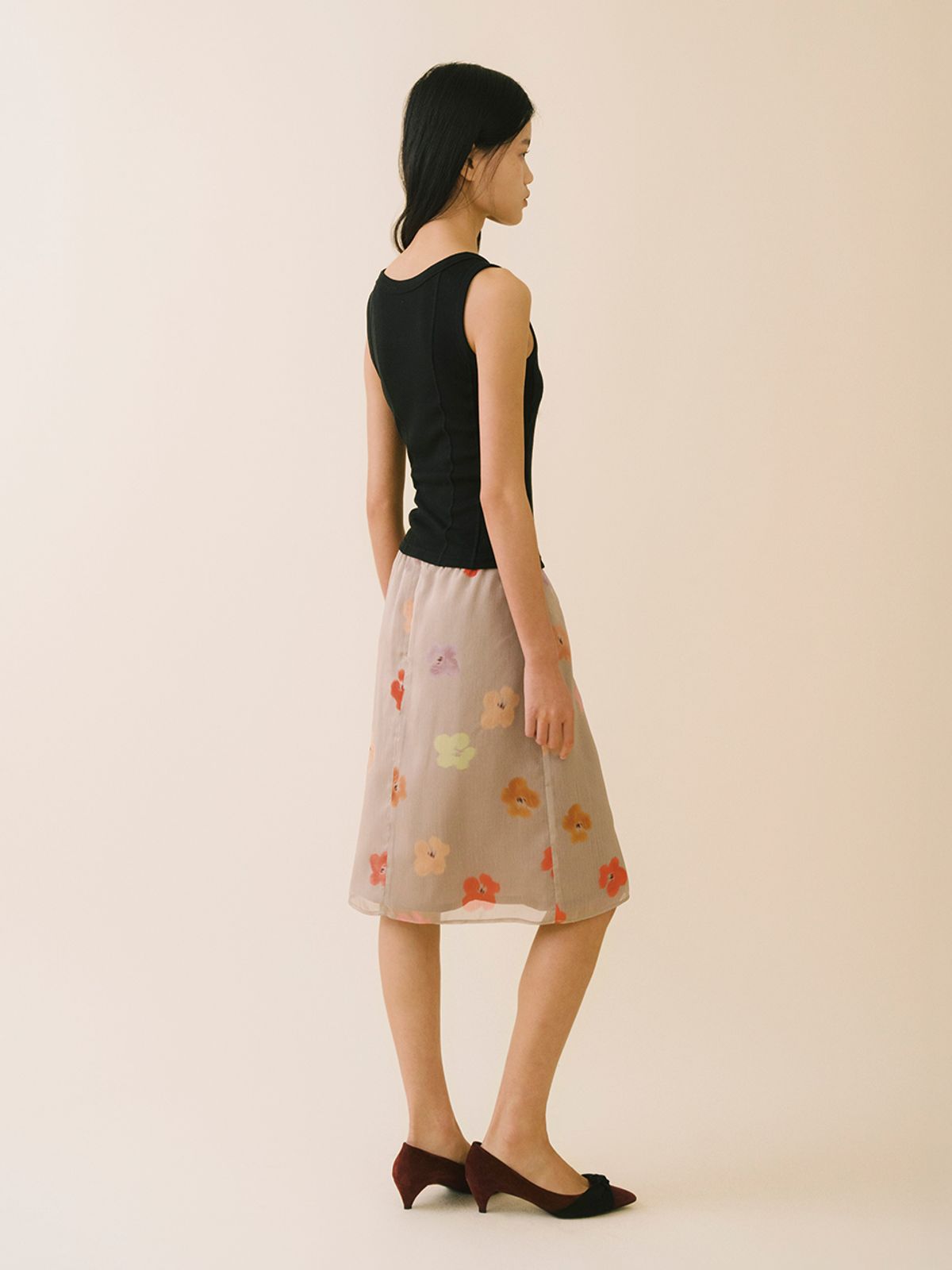 애버리지 애티튜드(AVERAGE ATTITUDE) 시어 플로럴 스커트_더스티 토프