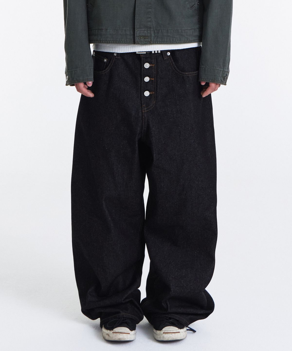 기철(KICHUL) Midnight Raw Wide Denim Pants (Black)
