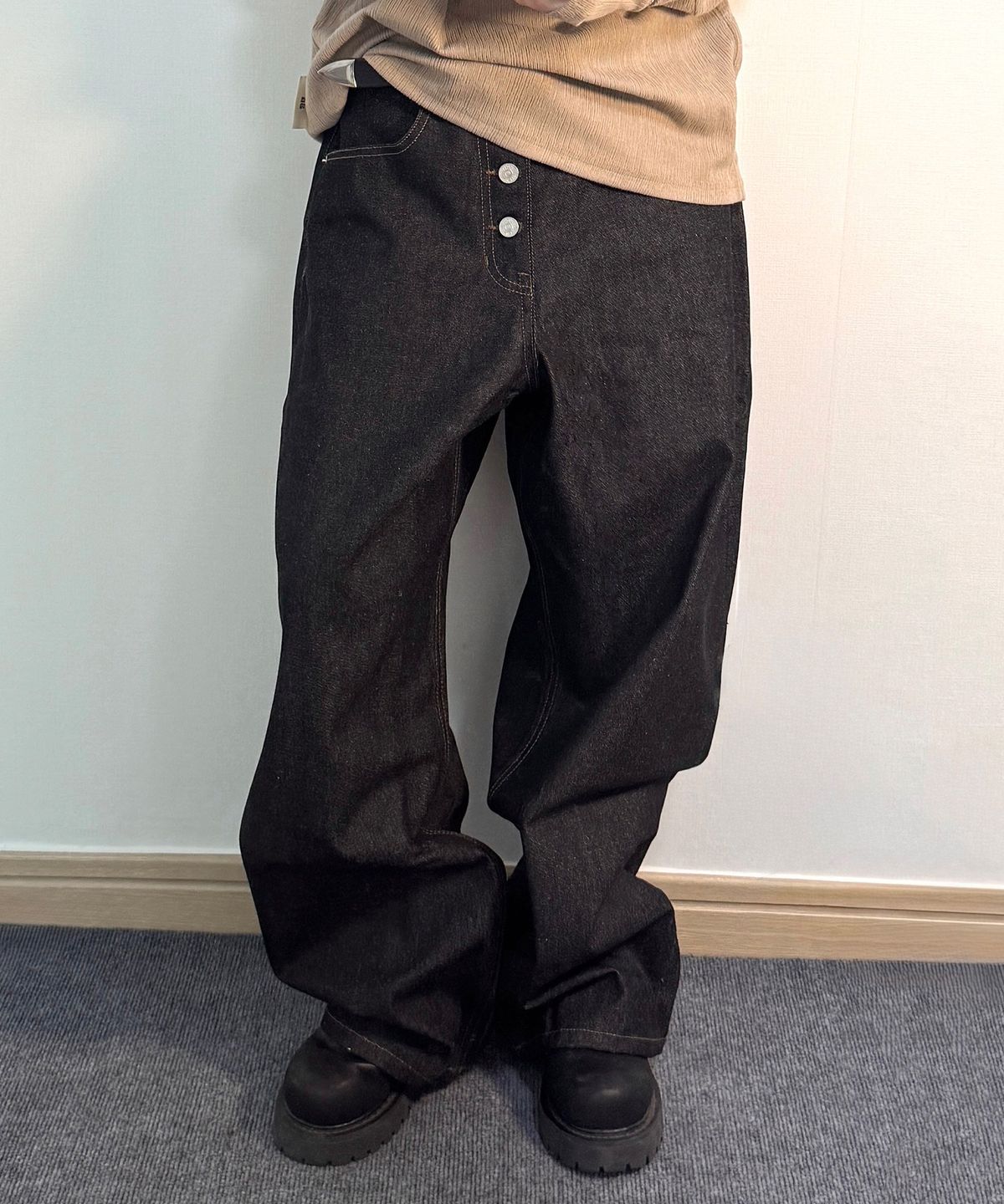 기철(KICHUL) Midnight Raw Wide Denim Pants (Black)