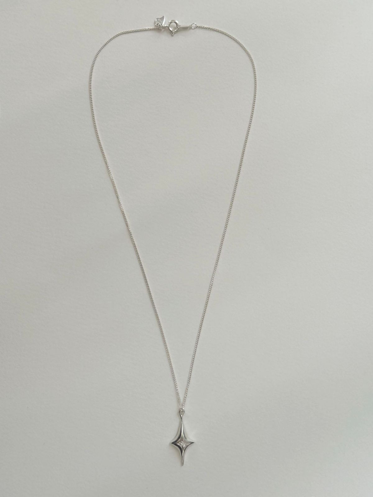 러브트릭스(LOVETRIX) silver925 star necklace