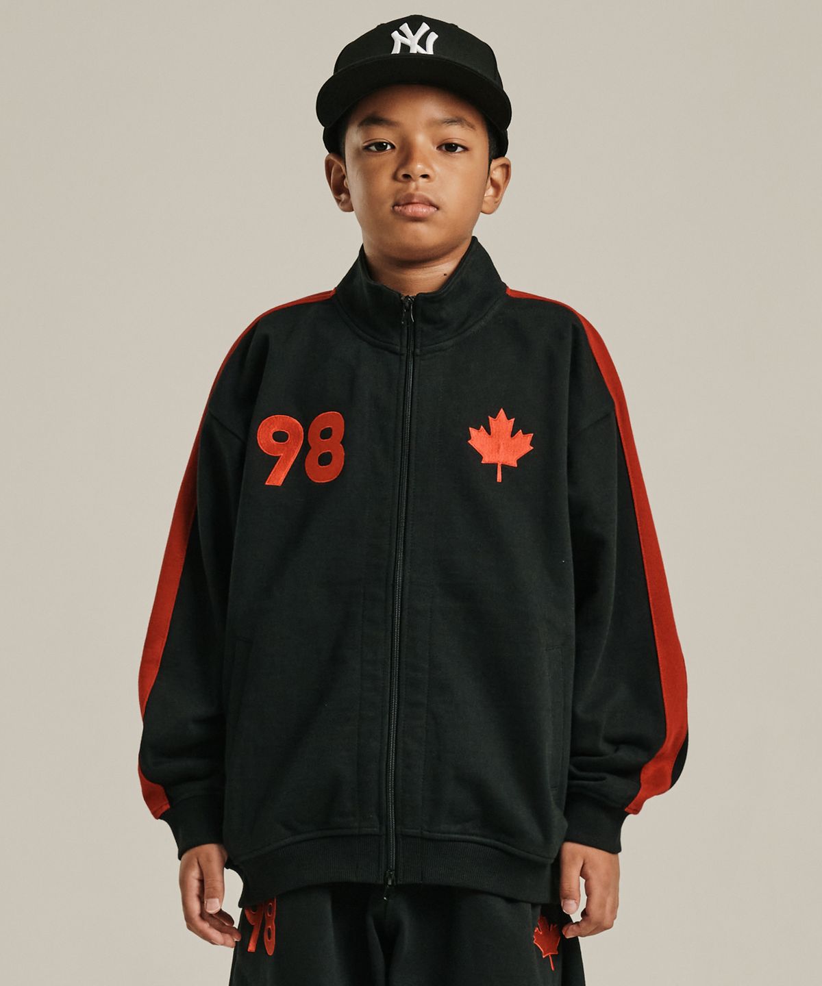 테이크이지 키즈(TAKEASY KIDS) 메이플 라인 스웻 집업 (블랙)