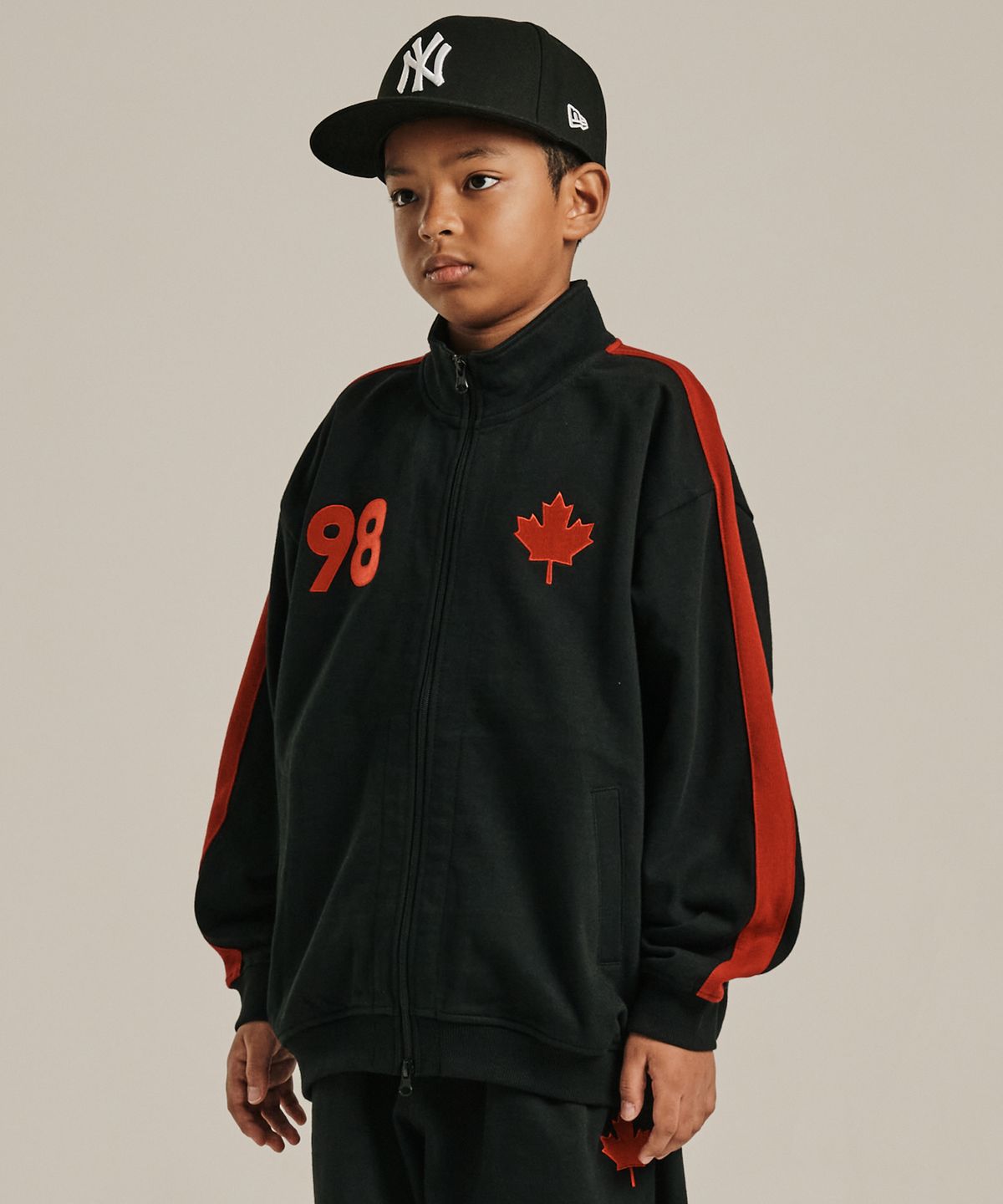 테이크이지 키즈(TAKEASY KIDS) 메이플 라인 스웻 집업 (블랙)