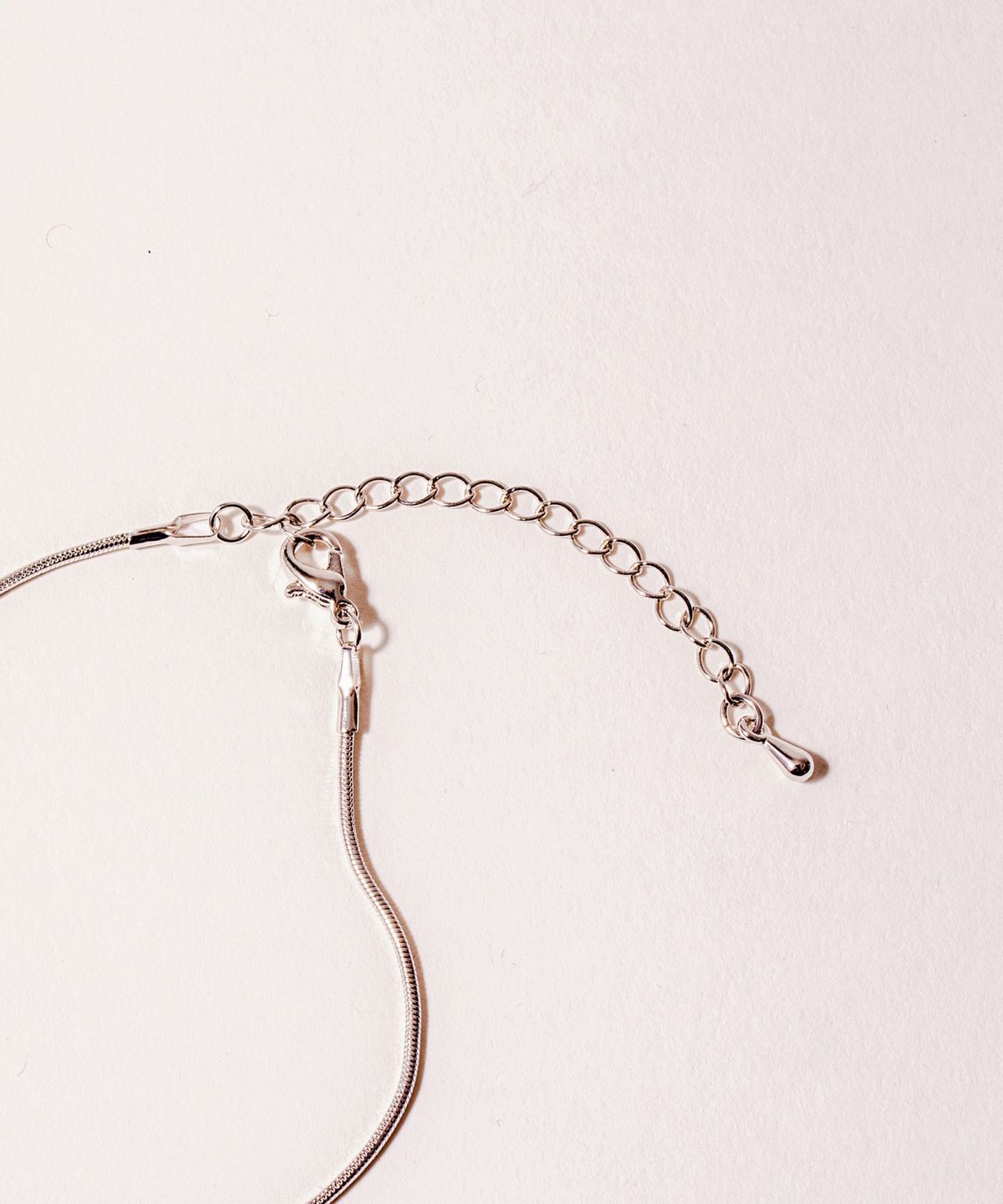 노비스도쿄(NOVICE TOKYO) 심플 내로우 팔찌 Simple Narrow Bracelet / Silver