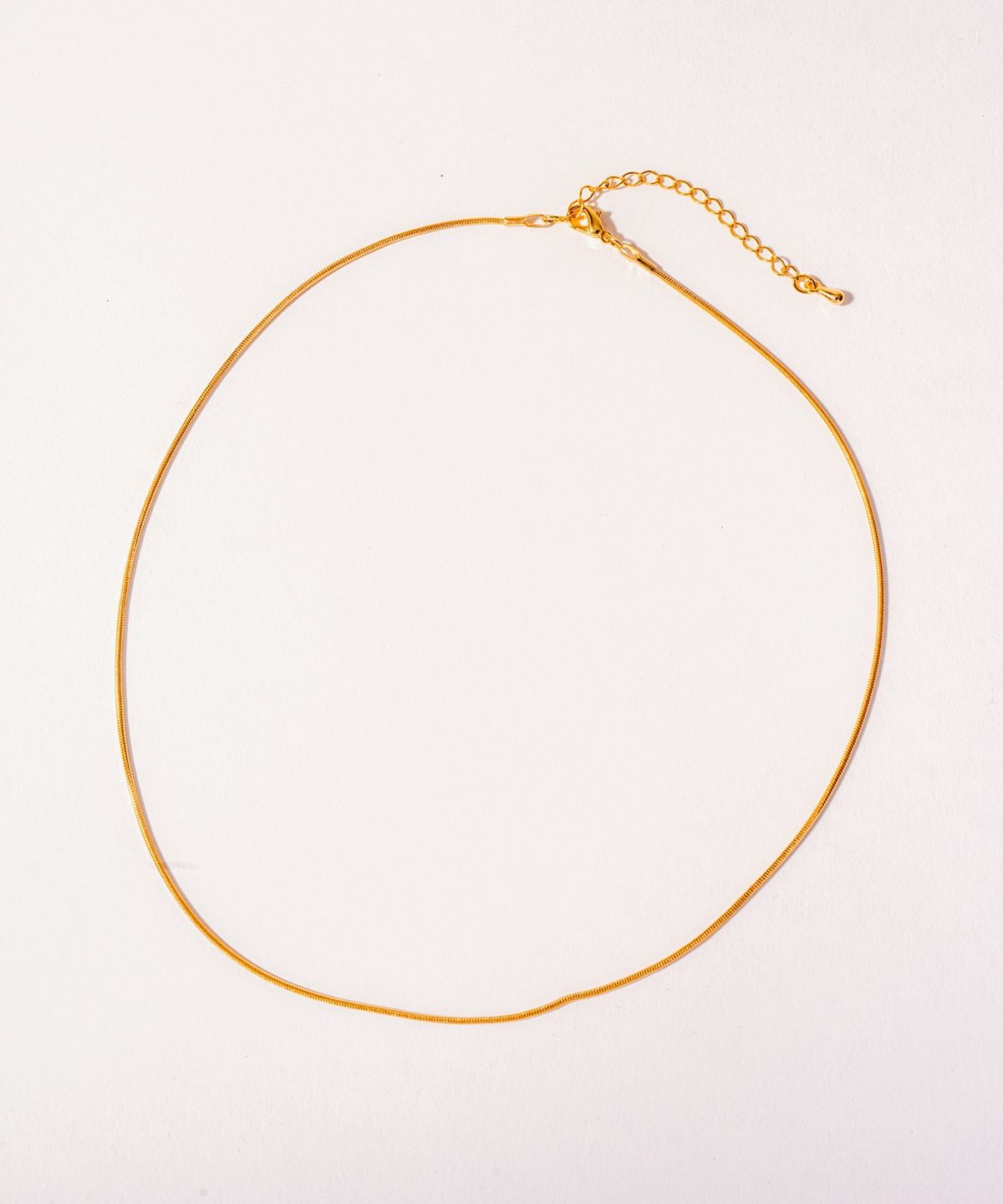 노비스도쿄(NOVICE TOKYO) 심플 내로우 목걸이 Simple Narrow Necklace / Gold
