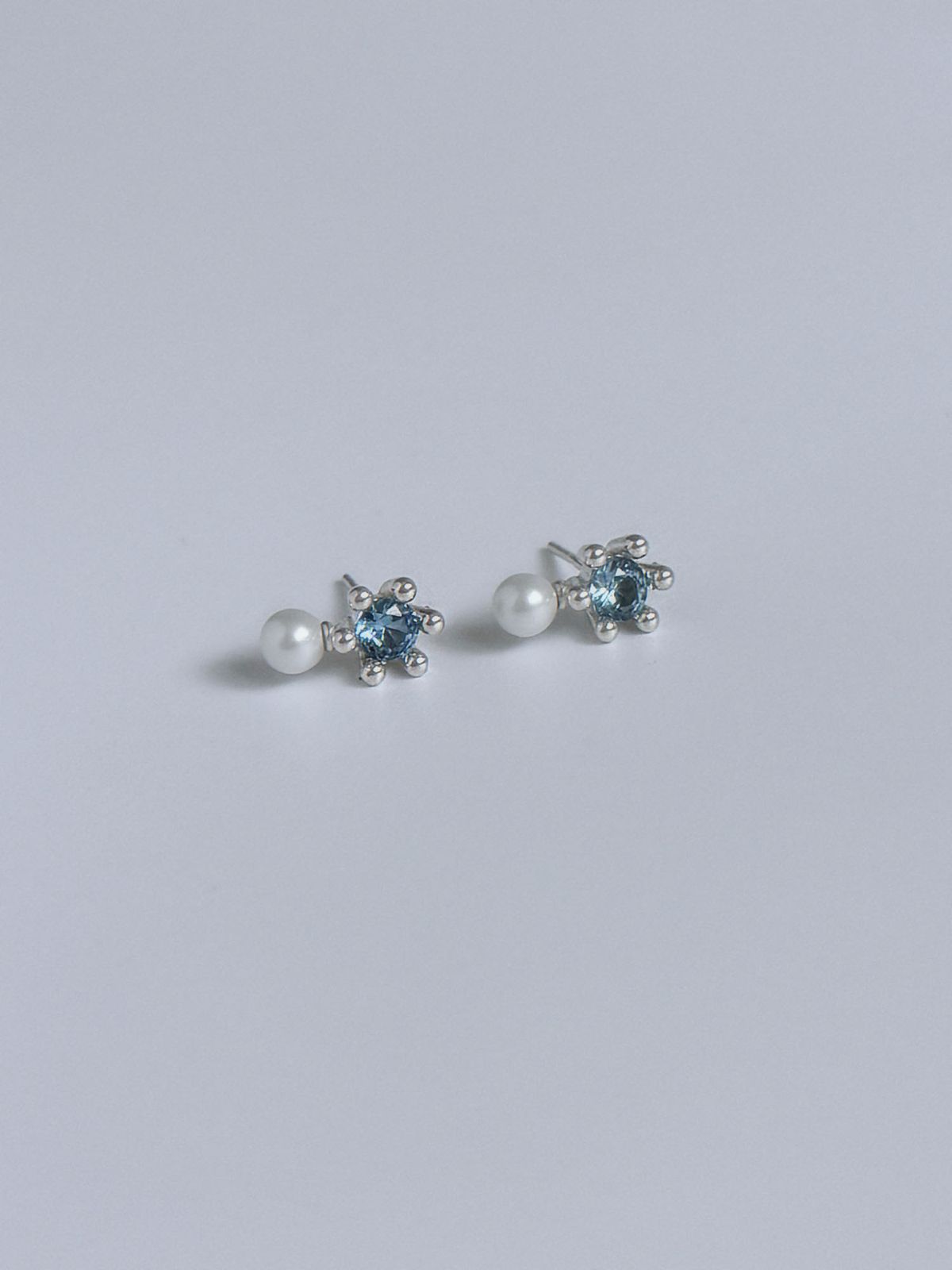 러브트릭스(LOVETRIX) silver925 (탄생석)  4mm color ver earring*컬러선택가능