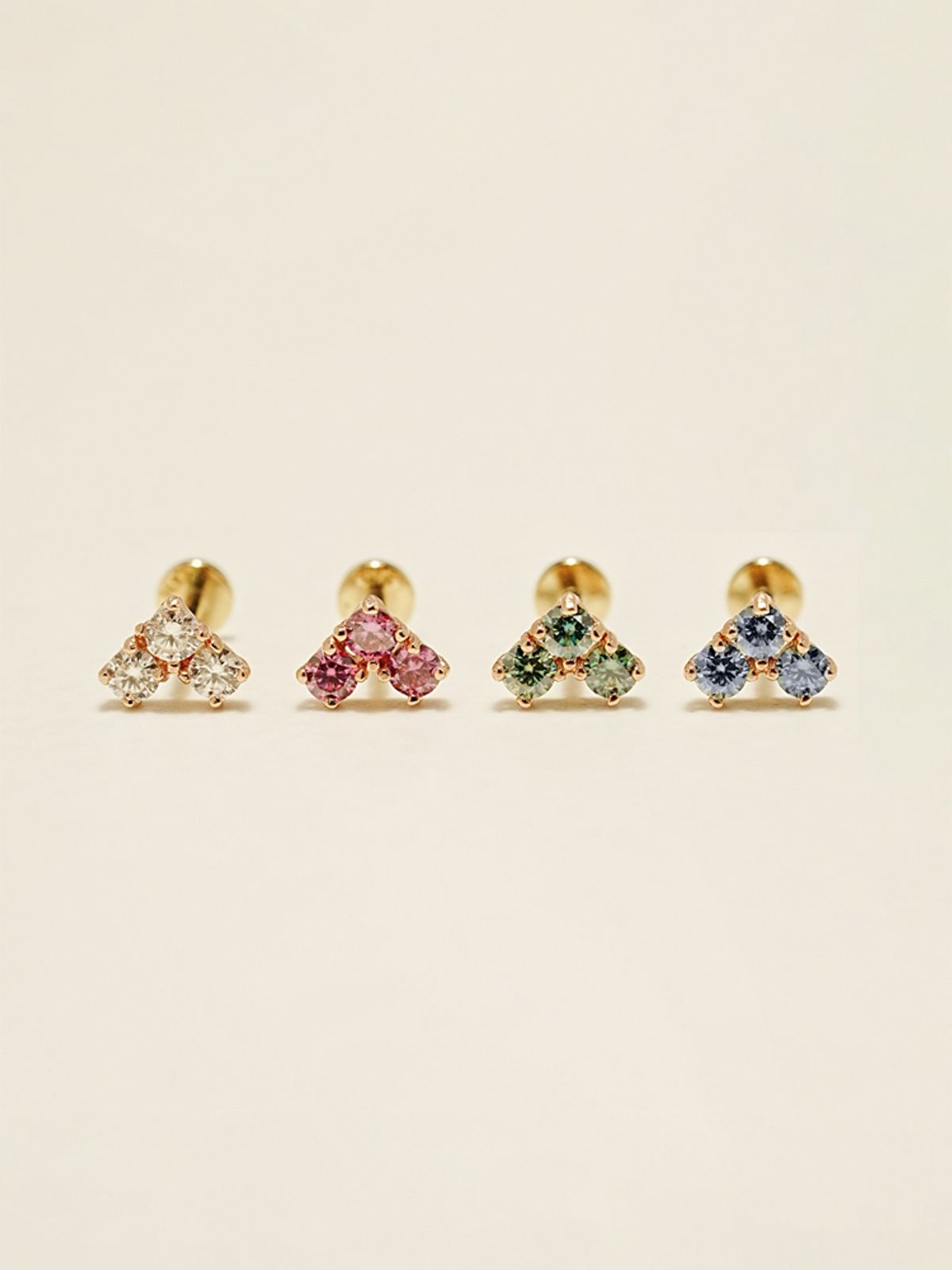 미니멀피어싱(MINIMALPIERCING) [0.8mm]14K 인터널 모이사나이트 다이아 블럭 하트 라블렛 피어싱 귀걸이