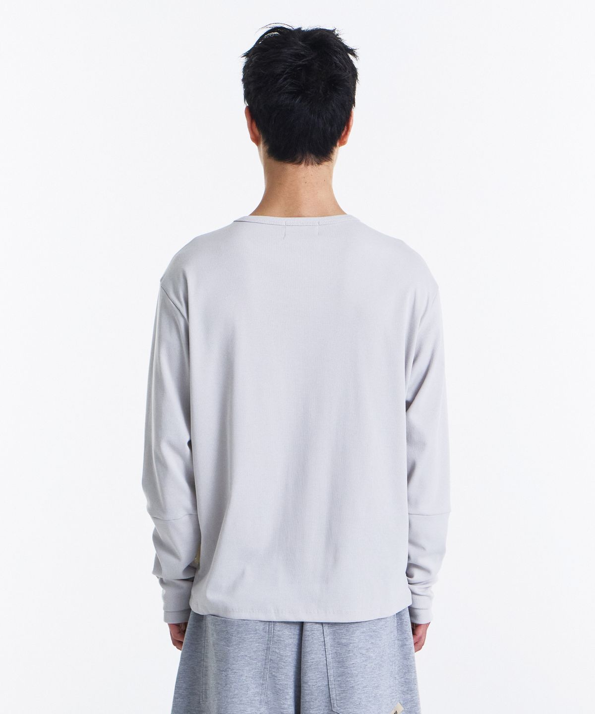 기철(KICHUL) Loop Overlayer Long sleeve (Light Grey)