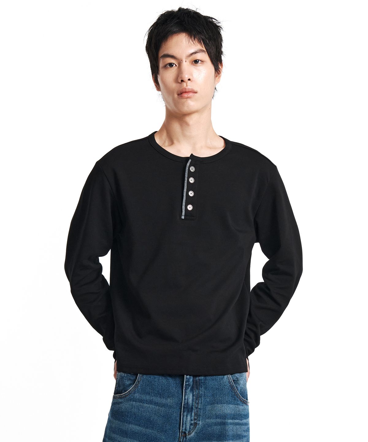 기철(KICHUL) Essential Henley Long sleeve (Black)