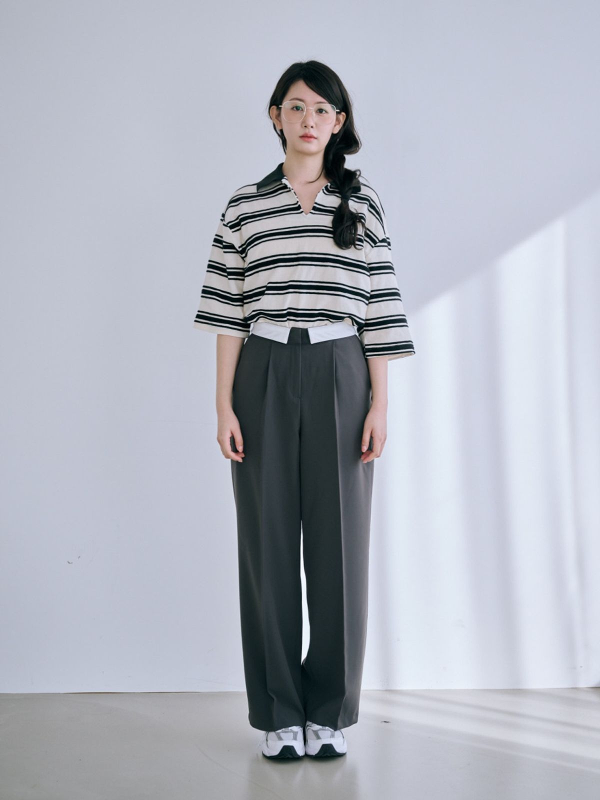 바이서우(BYSEOWOO) 이센셜 스트라이프 반팔 티셔츠 (아이보리/네이비)