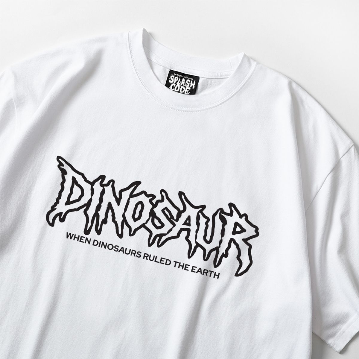 스플래시코드(SPLASHCODE) 반팔 티셔츠 화이트 - 다이노소어(Dinosaur)