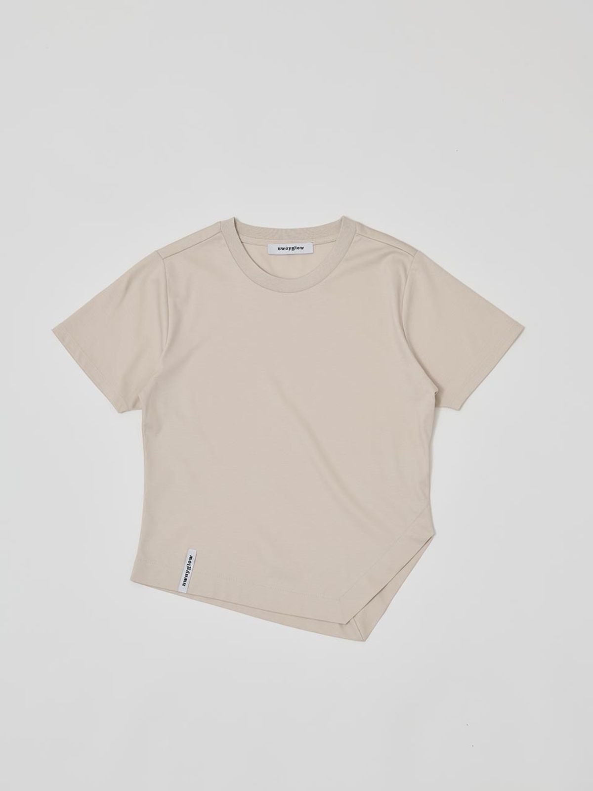 스웨이글로우(SWAYGLOW) [GIZA COTTON FABRIC]사선 크롭 티셔츠_베이지