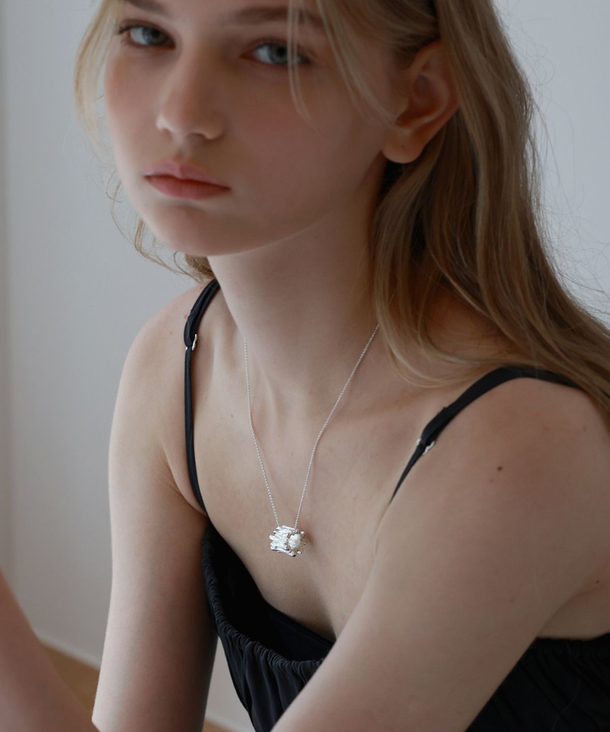 레인디어(REINDEER) MURMUR NECKLACE 01
