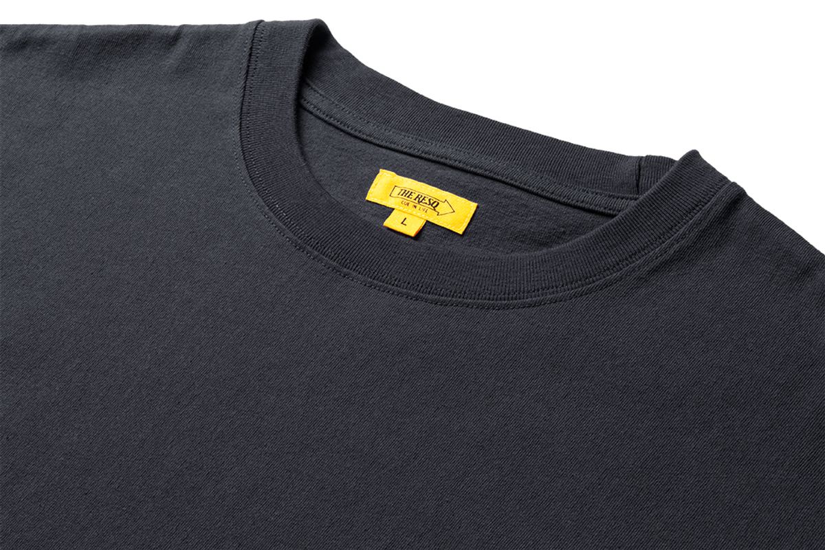 더 레스큐(THE RESQ) YOSEMITE POCKET TEE [ASHED CHARCOAL]