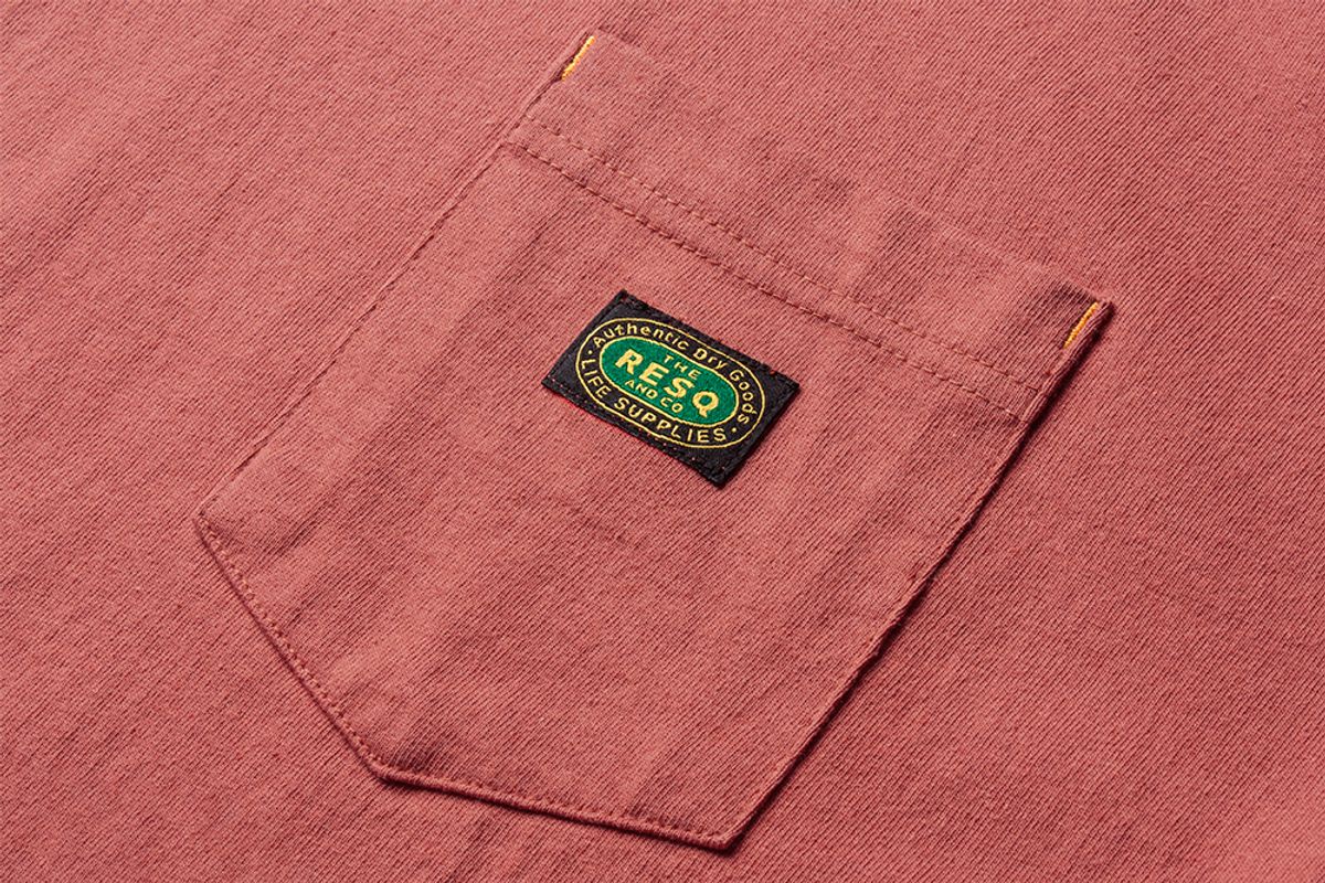 더 레스큐(THE RESQ) YOSEMITE POCKET TEE [CORAL SKY]