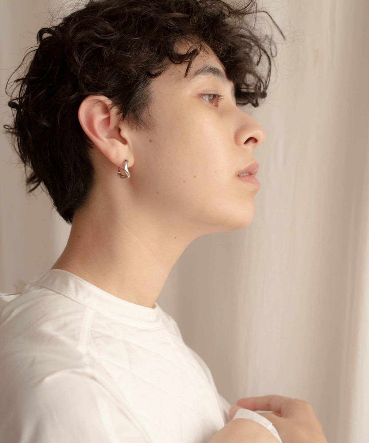 노비스도쿄(NOVICE TOKYO) 트위스트 뉘앙스 피어스 Twisted Nuance Pierce / Silver