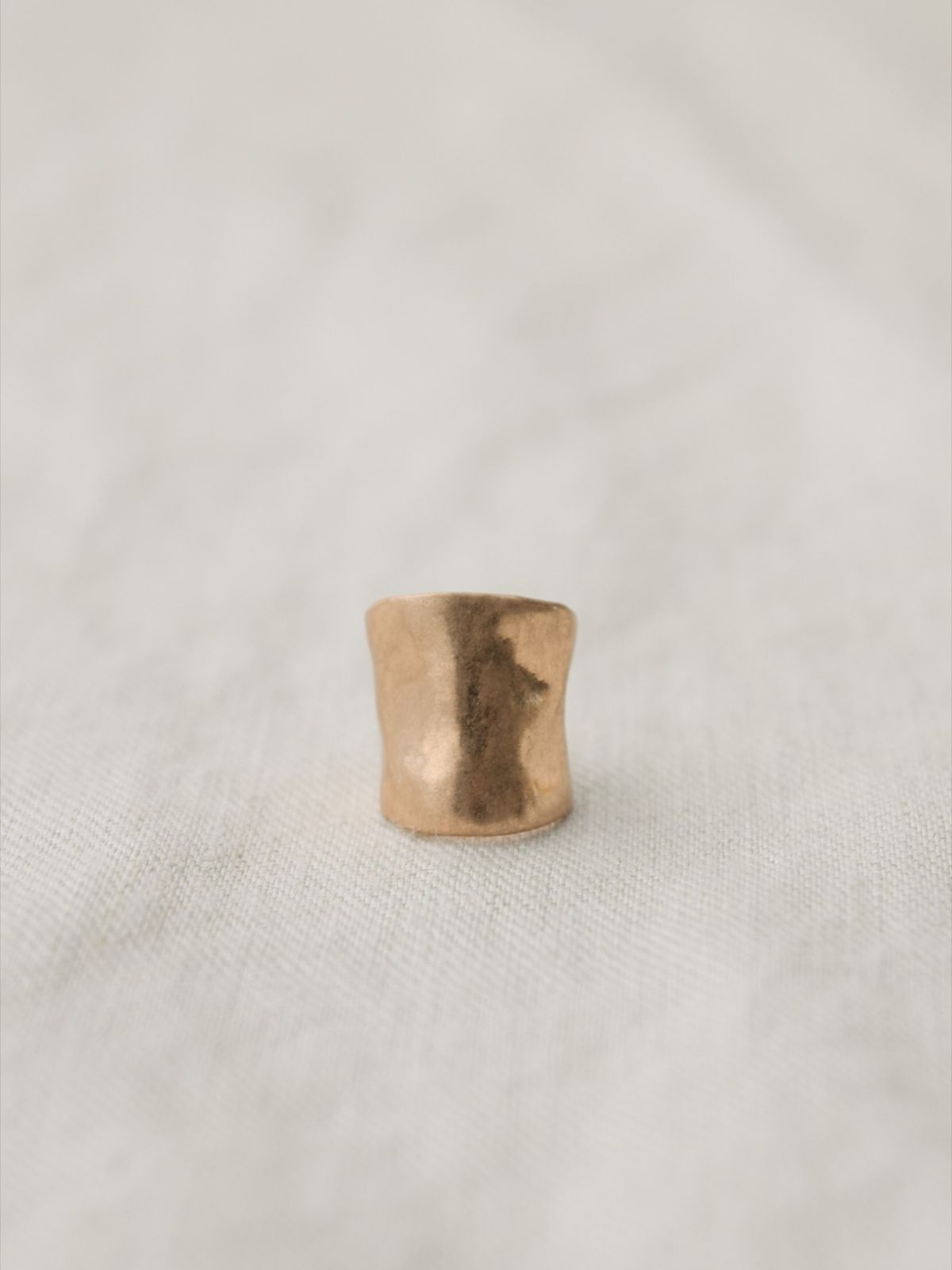 노비스도쿄(NOVICE TOKYO) 언이븐 롱 이어커프 Uneven Long Ear Cuff / Gold