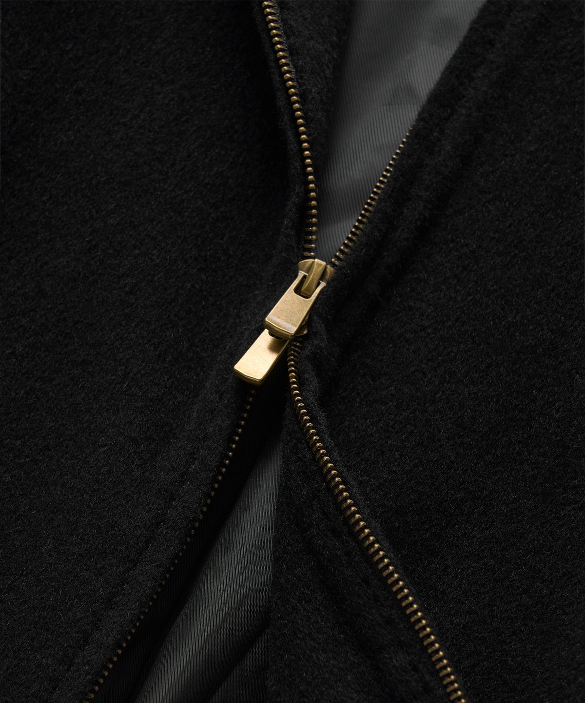 필프(PEALP) Packable Jumper with Handmade Embroidery 15(Black)