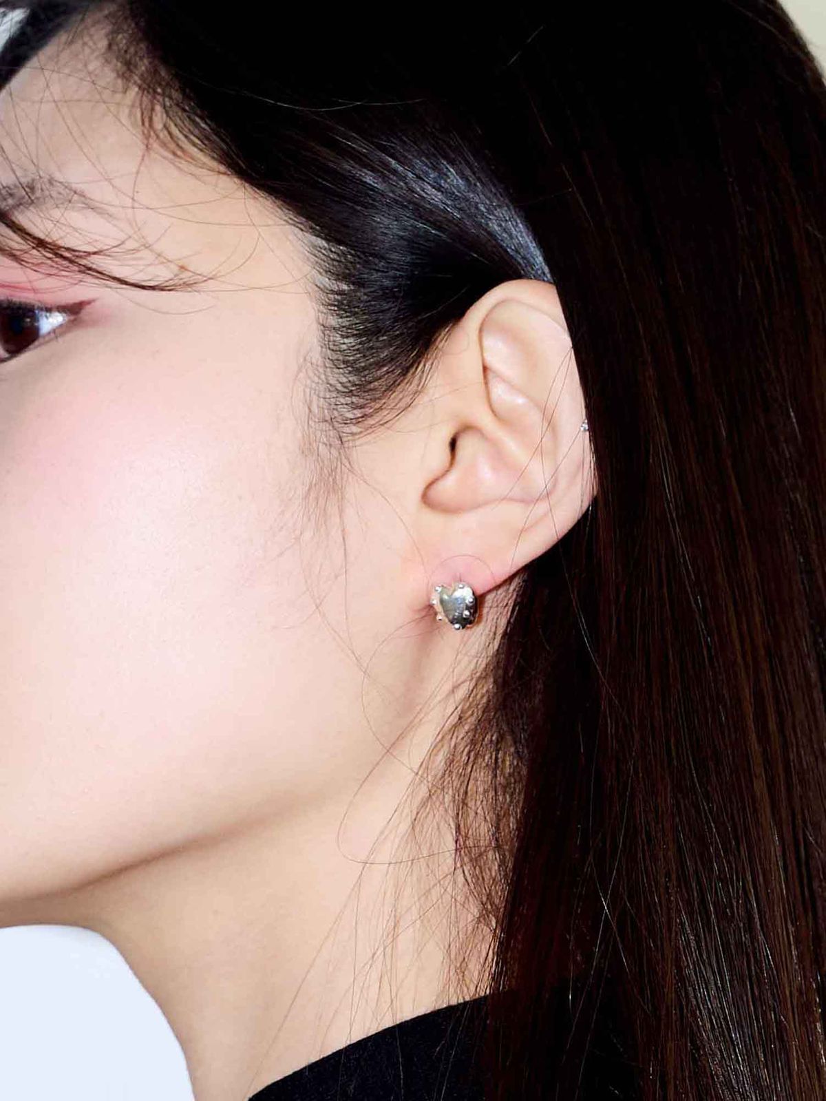 러브트릭스(LOVETRIX) silver925 heart dot earring