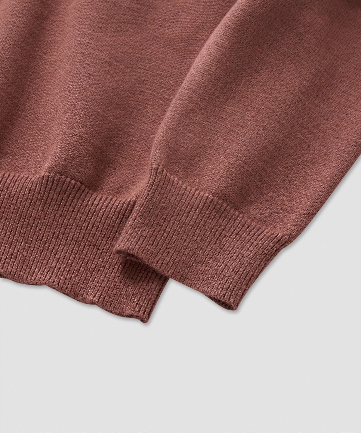 필프(PEALP) Hand-Embroidered Logo Knit Sweater 20(Deep Pink)