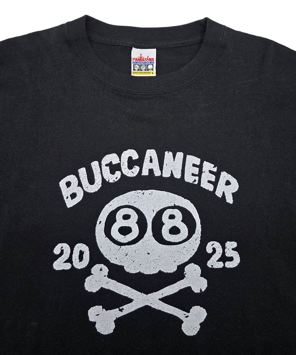 판타지나 어드벤처(PANTASINA ADVENTURE) BUCCANEER T-SHIRT [BLACK]