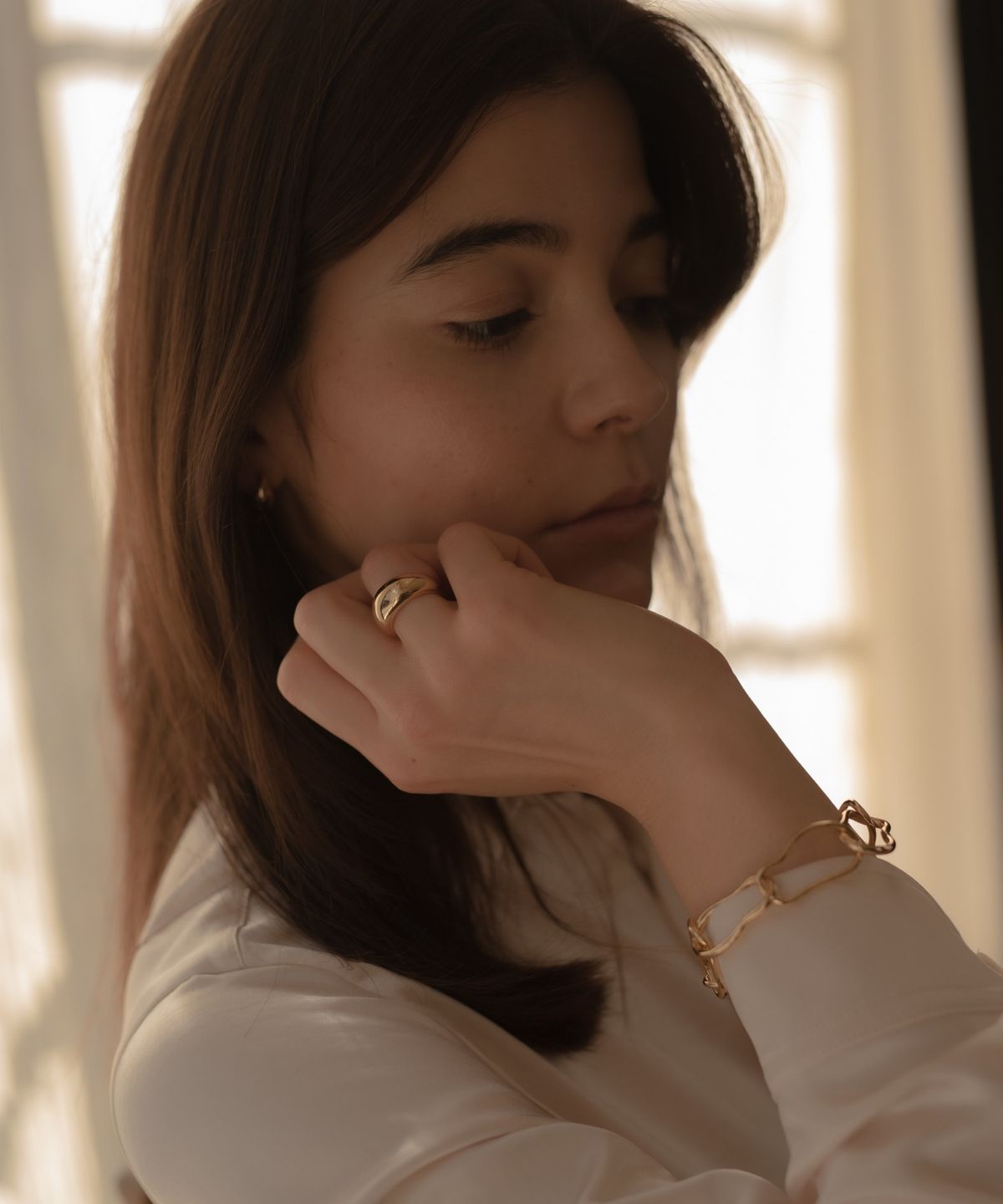 노비스도쿄(NOVICE TOKYO) 웨이브 오벌 체인 팔찌 Wave Oval Chain Bracelet / Gold