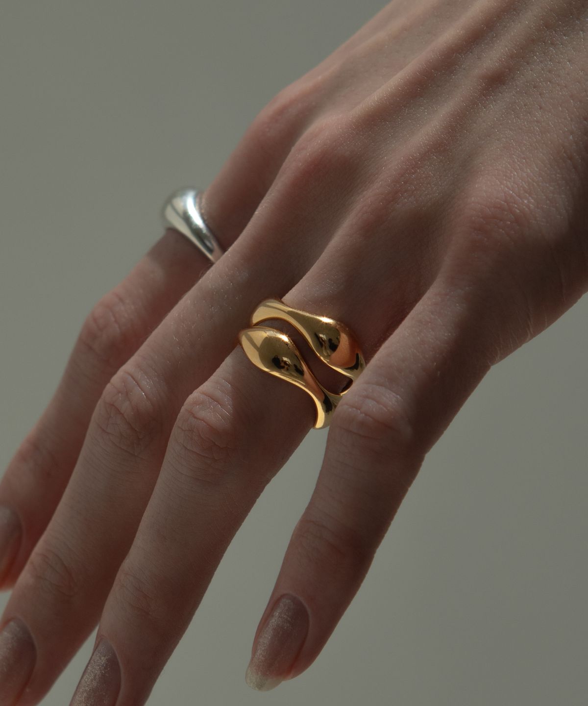 노비스도쿄(NOVICE TOKYO) 웨이브 반지 2세트 Wave Stack Ring 2 set / Gold