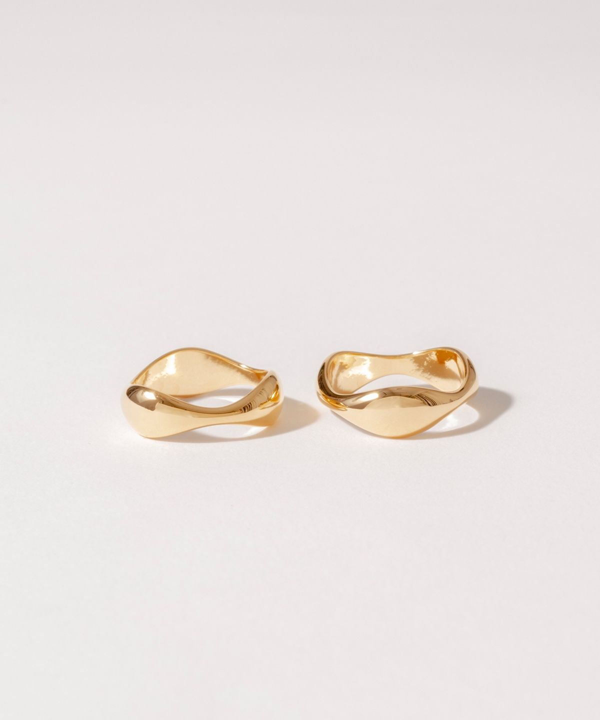 노비스도쿄(NOVICE TOKYO) 웨이브 반지 2세트 Wave Stack Ring 2 set / Gold