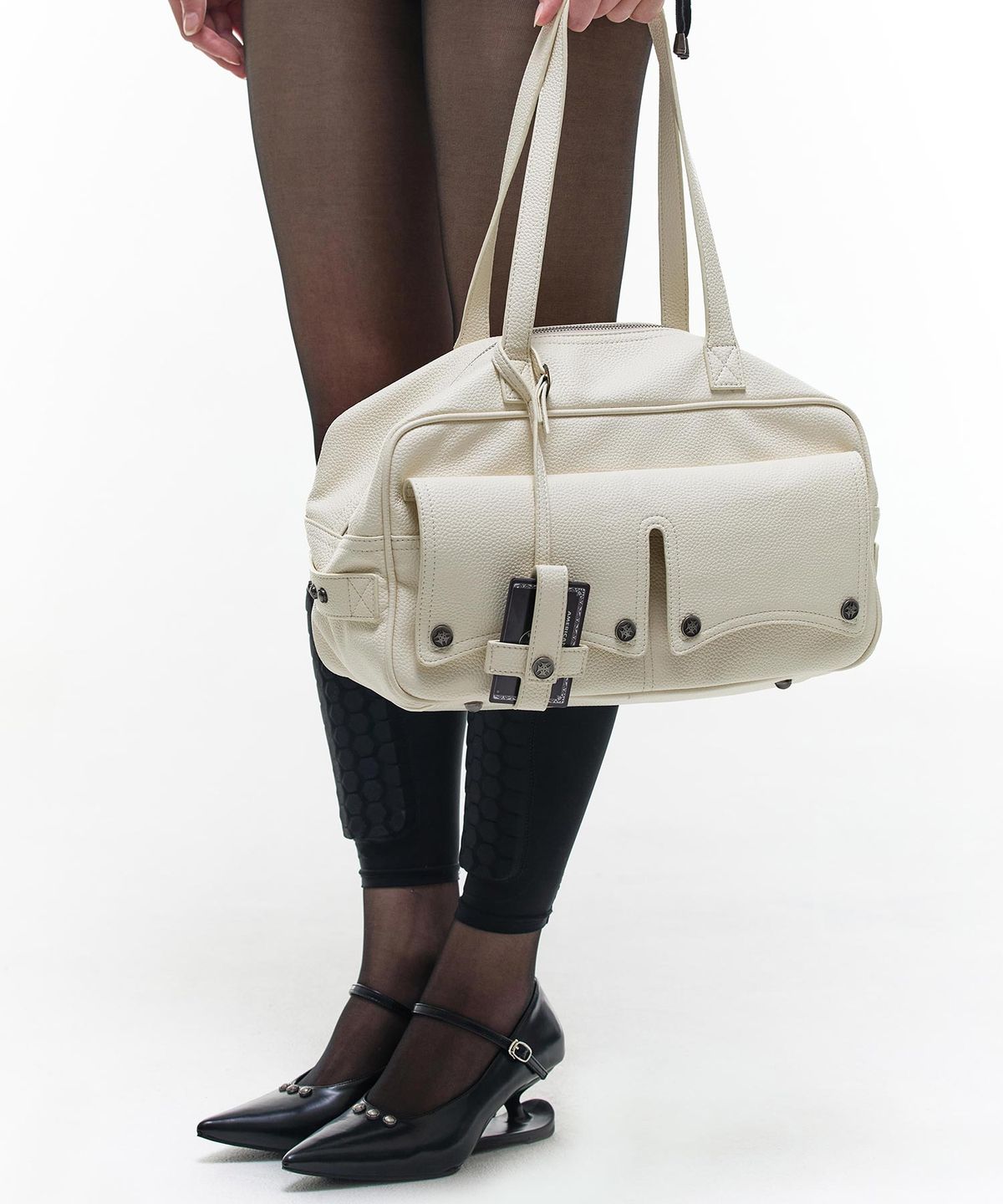 오퍼스 0012(OPUS 0012) Op. 10 MORPH LEATHER BOWLING BAG IVORY