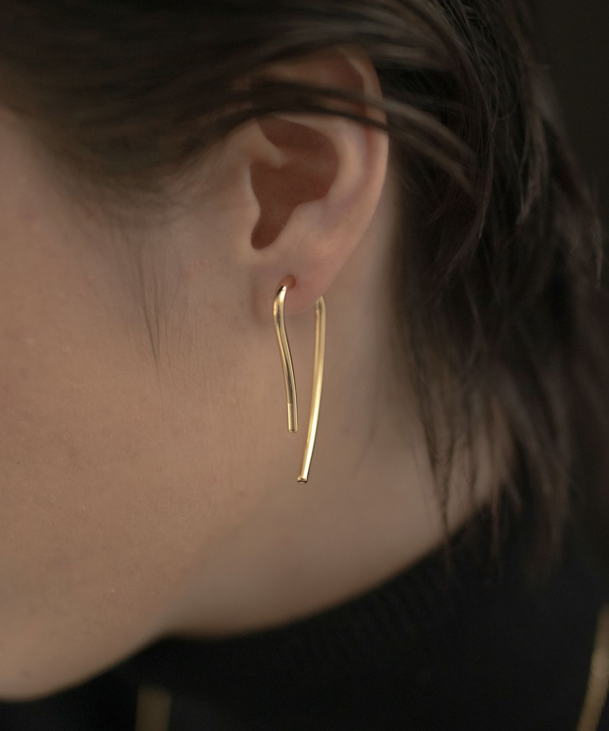 노비스도쿄(NOVICE TOKYO) 바이컬러 리니어 드롭 피어스(귀걸이) Bicolor Linear Drop Pierce / Gold