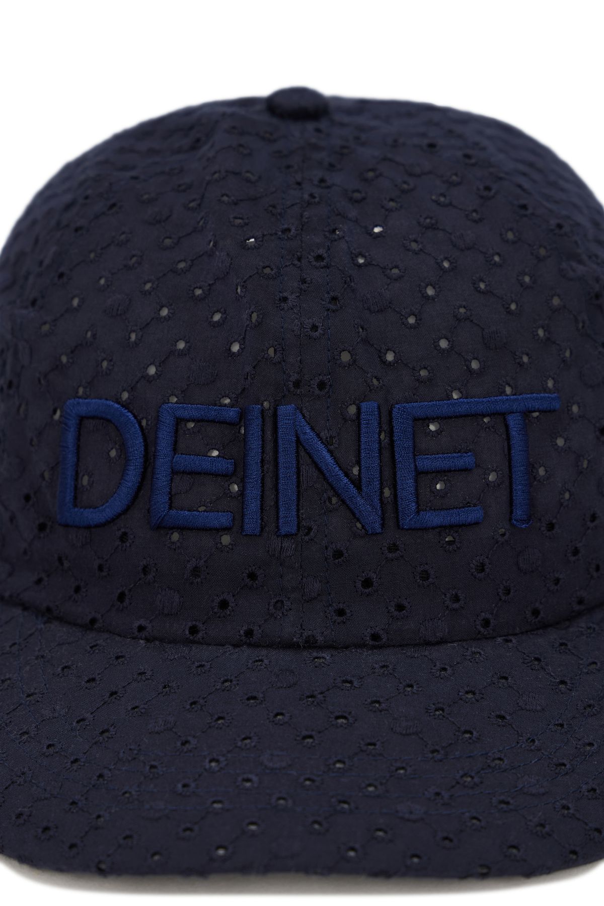 다이닛(DEINET) DEINET PUNCHING LACE LOGO CAP IN NAVY
