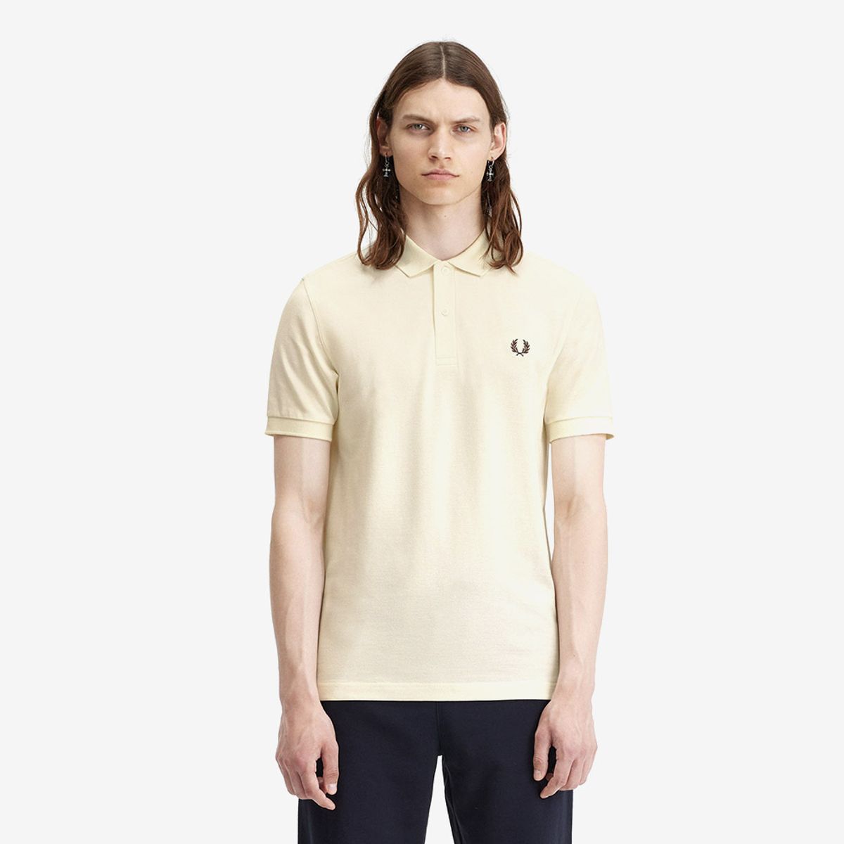 프레드페리(FRED PERRY) [M6000] 플레인 프레드페리 셔츠 - 에크루/옥스블러드 AFPM2536000-V84