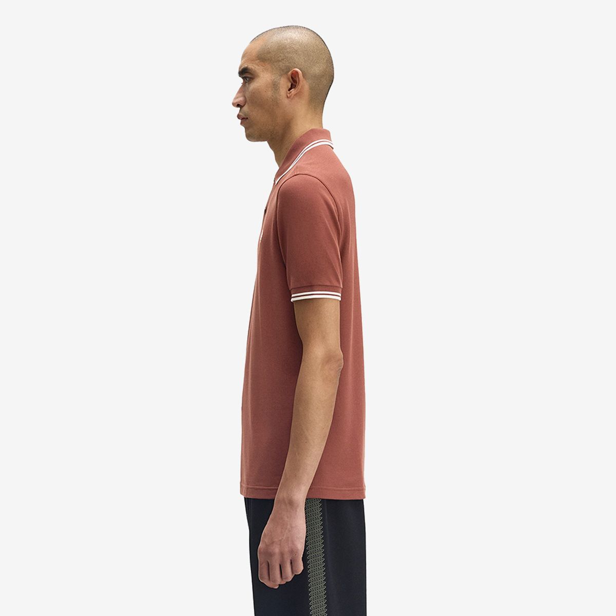 프레드페리(FRED PERRY) [M3600] 트윈 팁 프레드페리 셔츠 - 위스키브라운/에크루 AFPM2533600-Z51