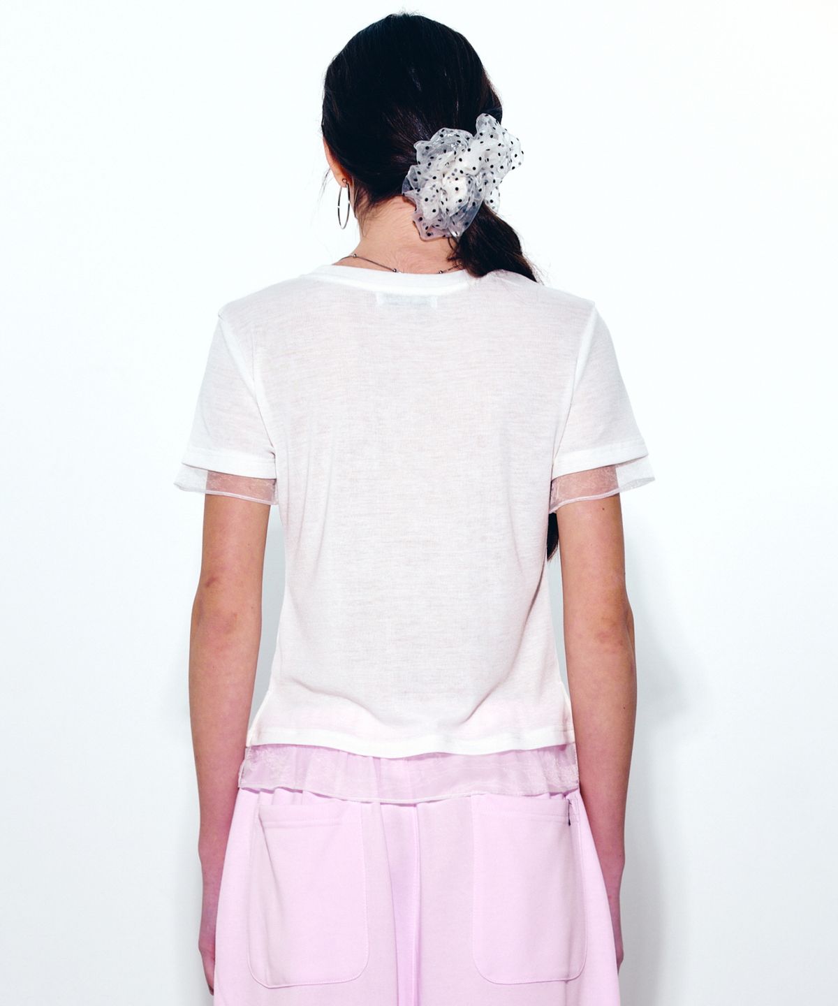 닉앤니콜(NICK&NICOLE) NICOLE SHEER LAYERED LOGO TOP_WHITE