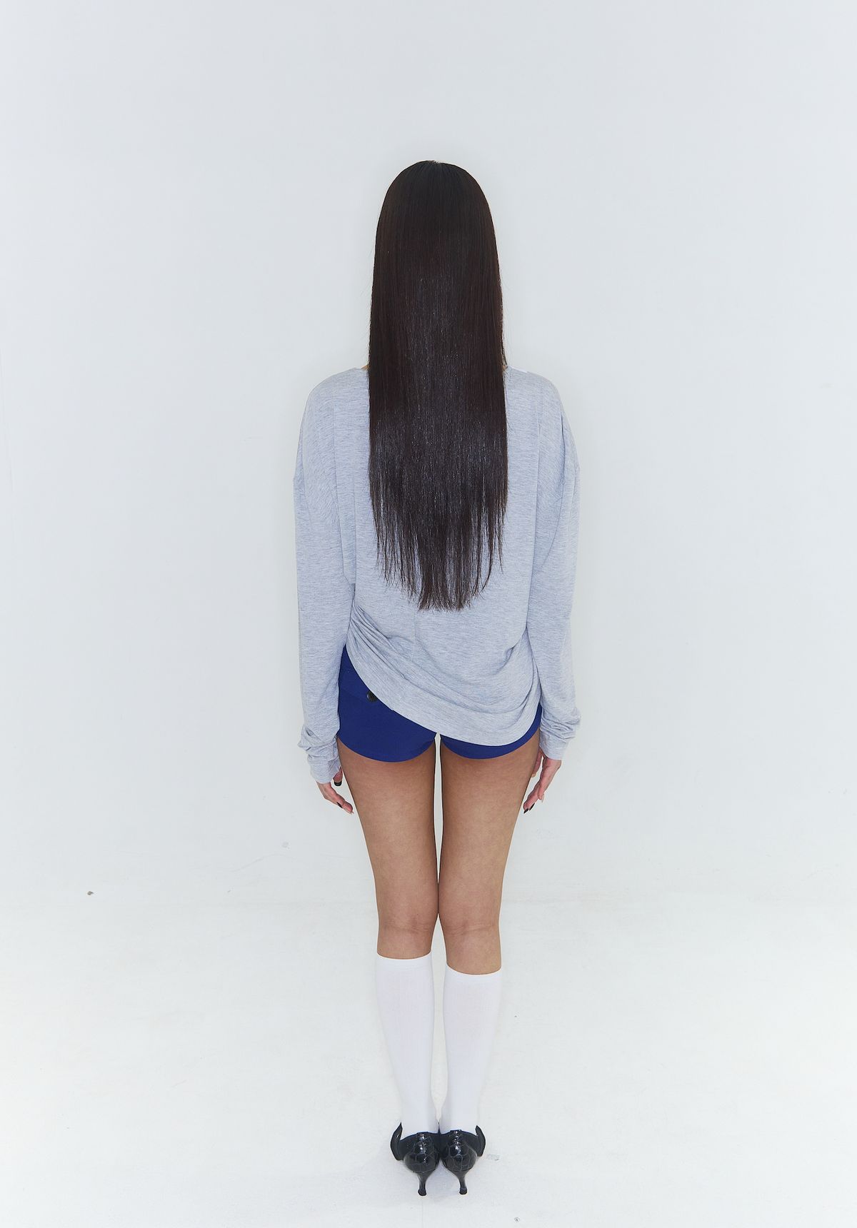 라이라이(LYELYE) 카라 롱슬리브 - 그레이
