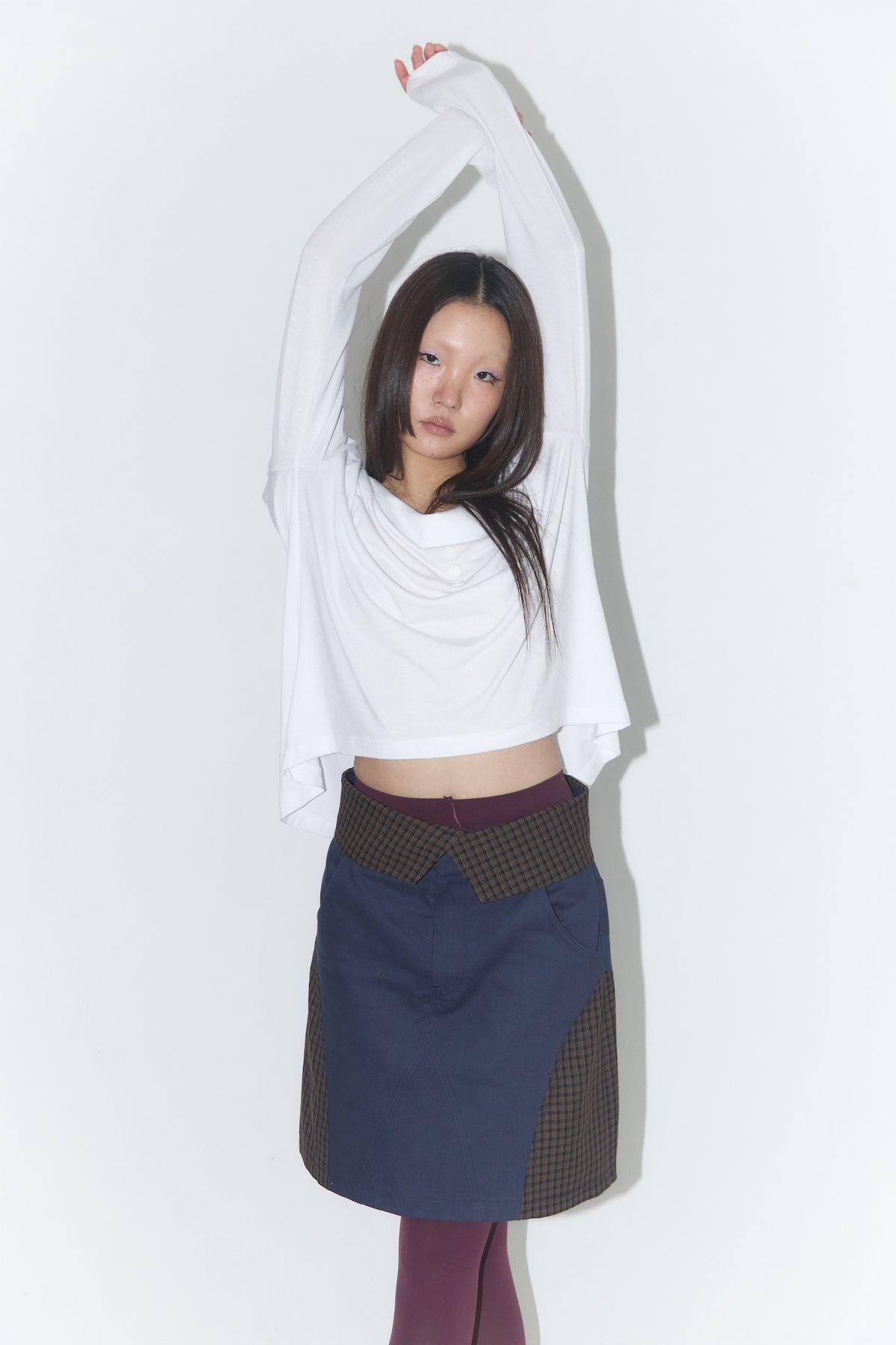 라이라이(LYELYE) 카라 롱슬리브 - 화이트