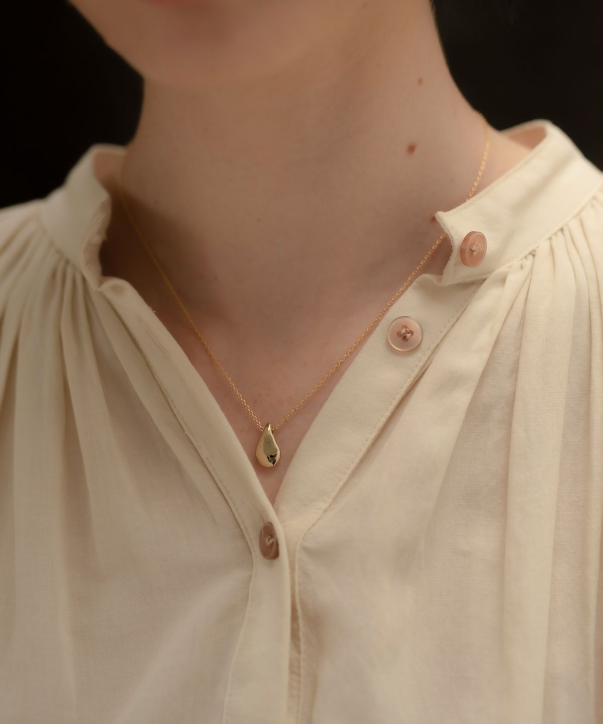 노비스도쿄(NOVICE TOKYO) 드롭 목걸이 Drop Necklace / Gold