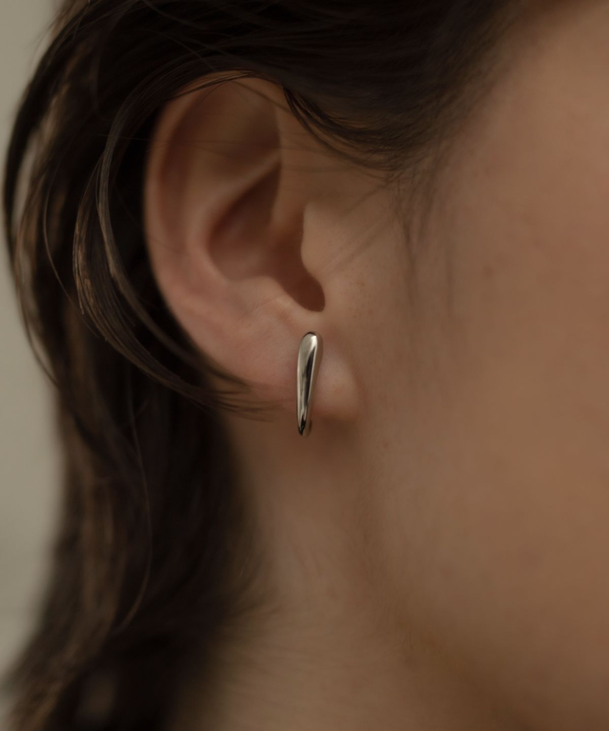 노비스도쿄(NOVICE TOKYO) 미니 드롭 피어스 Mini Drop Pierce / Silver