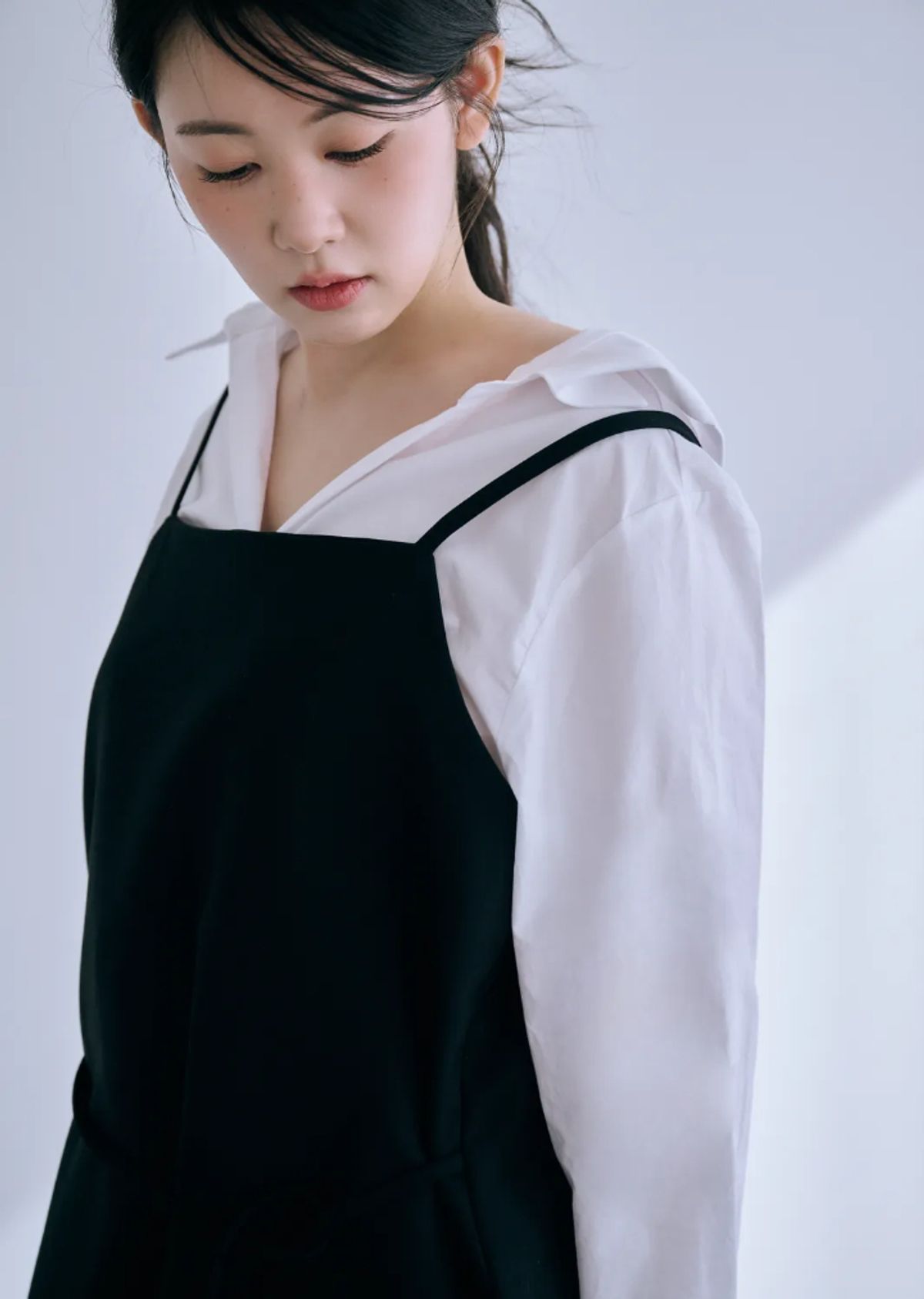 바이서우(BYSEOWOO) 알리 투웨이 심플 원피스 블랙