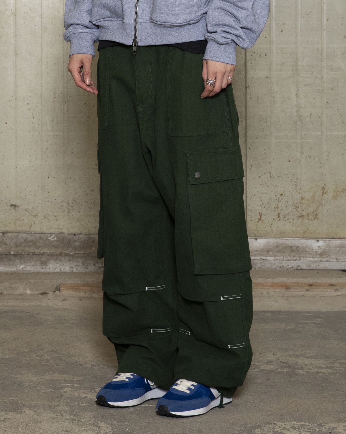 글랙(GLACK) GP172 루즈 카고 헤링본 코튼 팬츠 (OLIVE)
